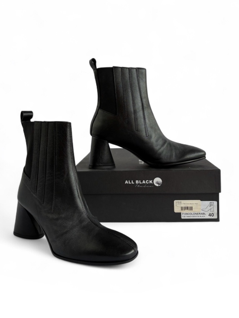 TRINITY SHOOTIE All Black Boot